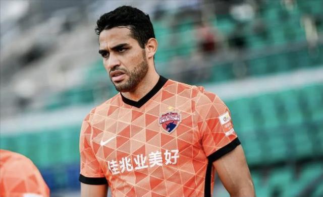 江南体育-卡尔德克不适致球队临战换将 深足已经进入疲劳期